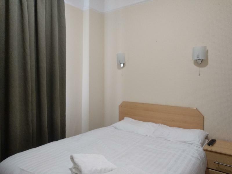 Отель Oyo 24 Sussex, London Paddington Экстерьер фото